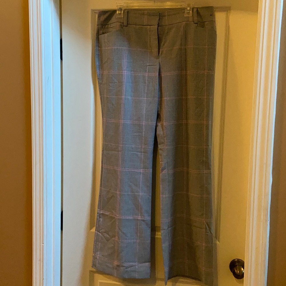 Wide-leg pants